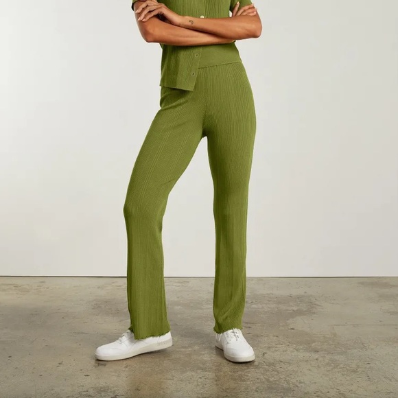 Everlane Pants - Everlane The Rib Knit Pant Size X-Small in Moss